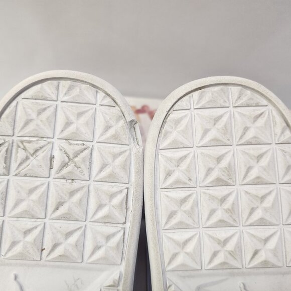 PUMA Red Suede Leather Limited Edition Sneakers - Picture 14 of 15